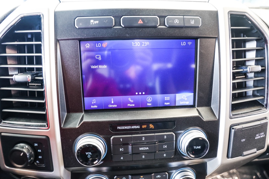 Used Ford F-150 LARIAT 4WD SuperCrew 5.5'' Box 2020 | 26 Motors Long Island. ELMONT, New York Used Ford F-150 LARIAT 4WD SuperCrew 5.5'' Box 2020 | 26 Motors Long Island. ELMONT, New York