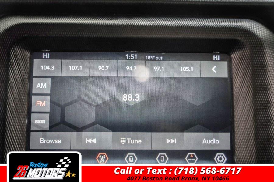 Used Jeep Wrangler Unlimited Sahara 4x4 2019 | 26 Motors Boutique. Bronx, New York Used Jeep Wrangler Unlimited Sahara 4x4 2019 | 26 Motors Boutique. Bronx, New York