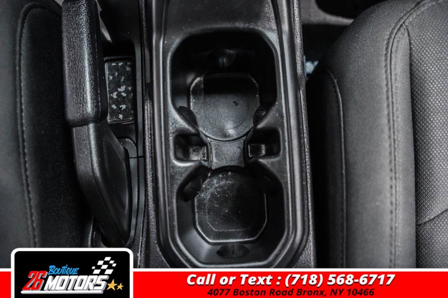 Used Jeep Wrangler Unlimited Sahara 4x4 2019 | 26 Motors Boutique. Bronx, New York Used Jeep Wrangler Unlimited Sahara 4x4 2019 | 26 Motors Boutique. Bronx, New York