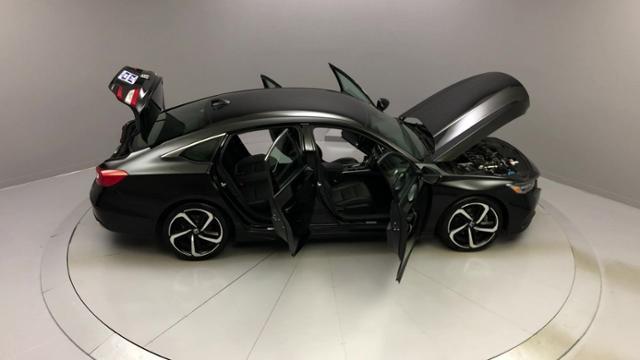 Used Honda Accord Sport 1.5T CVT 2018 | J&M Automotive Sls&Svc LLC. Naugatuck, Connecticut Used Honda Accord Sport 1.5T CVT 2018 | J&M Automotive Sls&Svc LLC. Naugatuck, Connecticut
