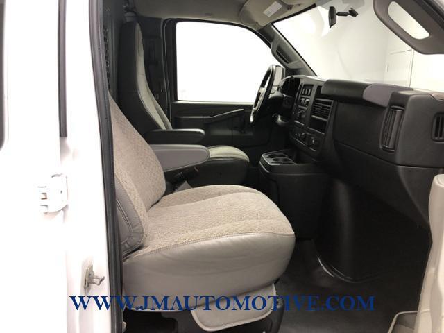 Used Chevrolet Express RWD 2500 135 2017 | J&M Automotive Sls&Svc LLC. Naugatuck, Connecticut Used Chevrolet Express RWD 2500 135 2017 | J&M Automotive Sls&Svc LLC. Naugatuck, Connecticut