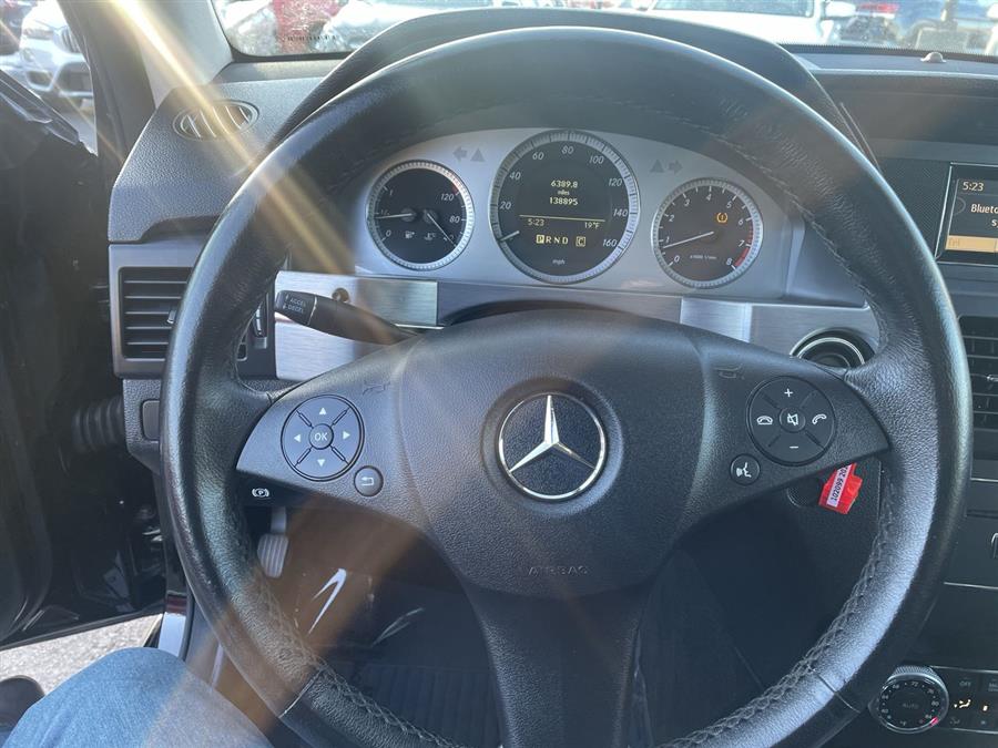 Used Mercedes-Benz GLK-Class 4MATIC 4dr GLK350 2010 | Wiz Leasing Inc. Stratford, Connecticut Used Mercedes-Benz GLK-Class 4MATIC 4dr GLK350 2010 | Wiz Leasing Inc. Stratford, Connecticut
