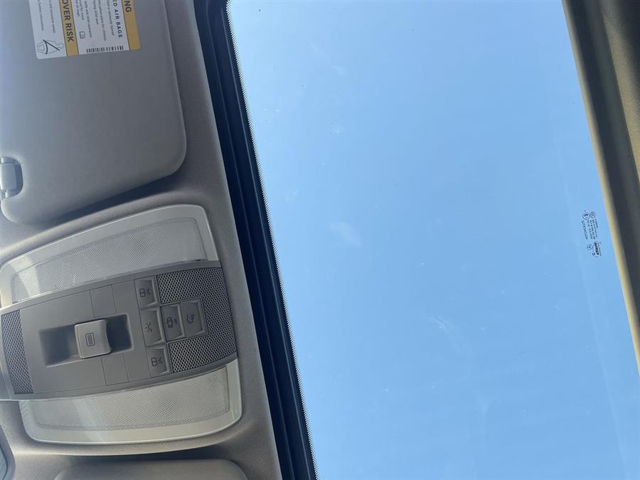 Used Mercedes-Benz GLK-Class 4MATIC 4dr GLK350 2010 | Wiz Leasing Inc. Stratford, Connecticut Used Mercedes-Benz GLK-Class 4MATIC 4dr GLK350 2010 | Wiz Leasing Inc. Stratford, Connecticut