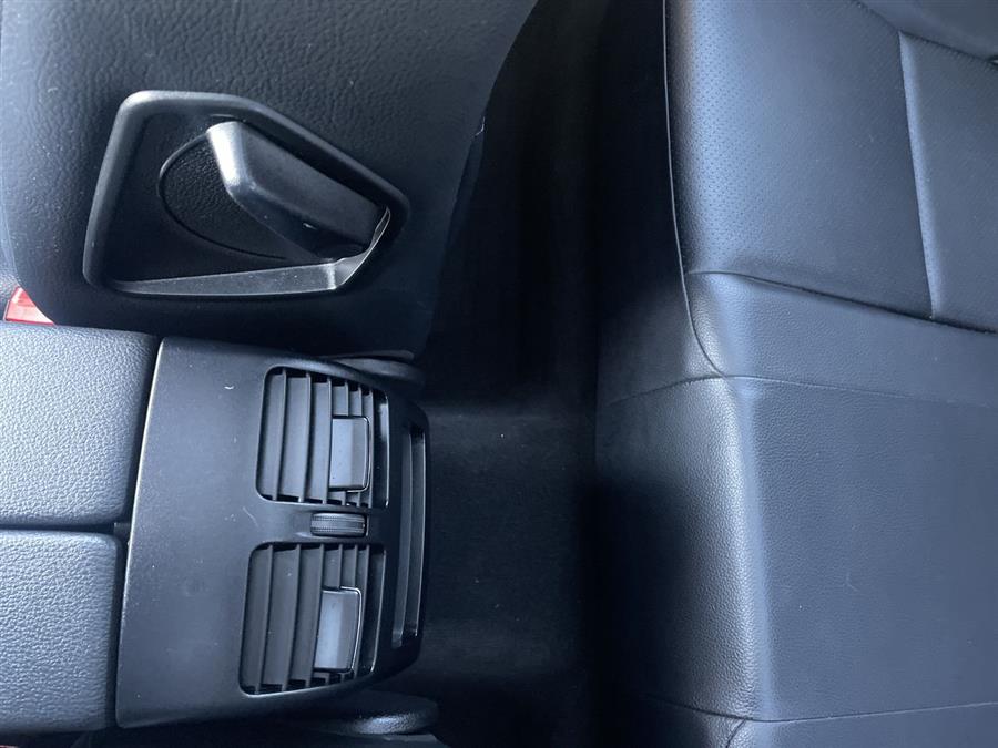 Used Mercedes-Benz GLK-Class 4MATIC 4dr GLK350 2010 | Wiz Leasing Inc. Stratford, Connecticut Used Mercedes-Benz GLK-Class 4MATIC 4dr GLK350 2010 | Wiz Leasing Inc. Stratford, Connecticut