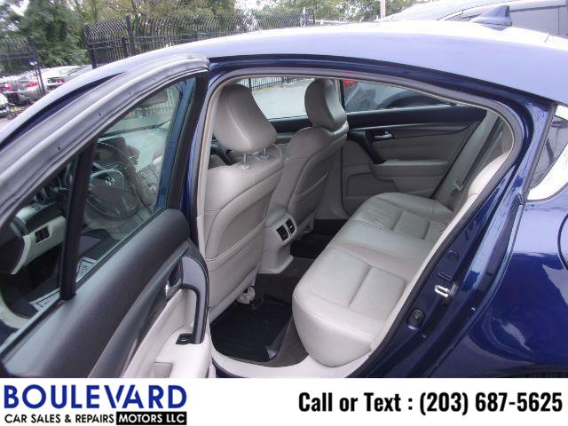 Used Hyundai Elantra GLS Sedan 4D 2013 | Boulevard Motors LLC. New Haven, Connecticut Used Hyundai Elantra GLS Sedan 4D 2013 | Boulevard Motors LLC. New Haven, Connecticut