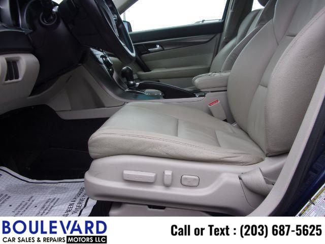 Used Hyundai Elantra GLS Sedan 4D 2013 | Boulevard Motors LLC. New Haven, Connecticut Used Hyundai Elantra GLS Sedan 4D 2013 | Boulevard Motors LLC. New Haven, Connecticut