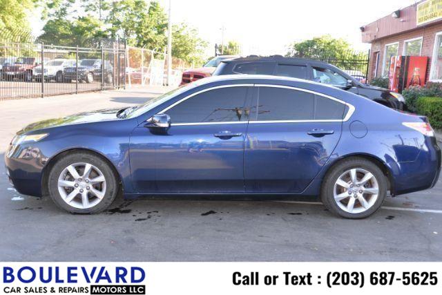 Used Hyundai Elantra GLS Sedan 4D 2013 | Boulevard Motors LLC. New Haven, Connecticut Used Hyundai Elantra GLS Sedan 4D 2013 | Boulevard Motors LLC. New Haven, Connecticut