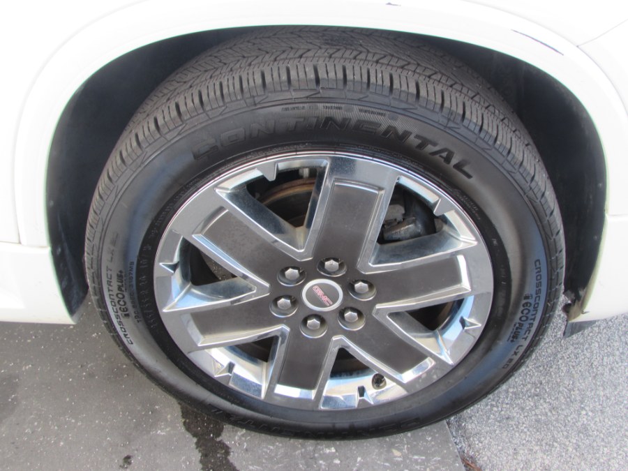 Used GMC Acadia FWD 4dr Denali 2011 | VIP Auto Enterprise, Inc. Orlando, Florida Used GMC Acadia FWD 4dr Denali 2011 | VIP Auto Enterprise, Inc. Orlando, Florida