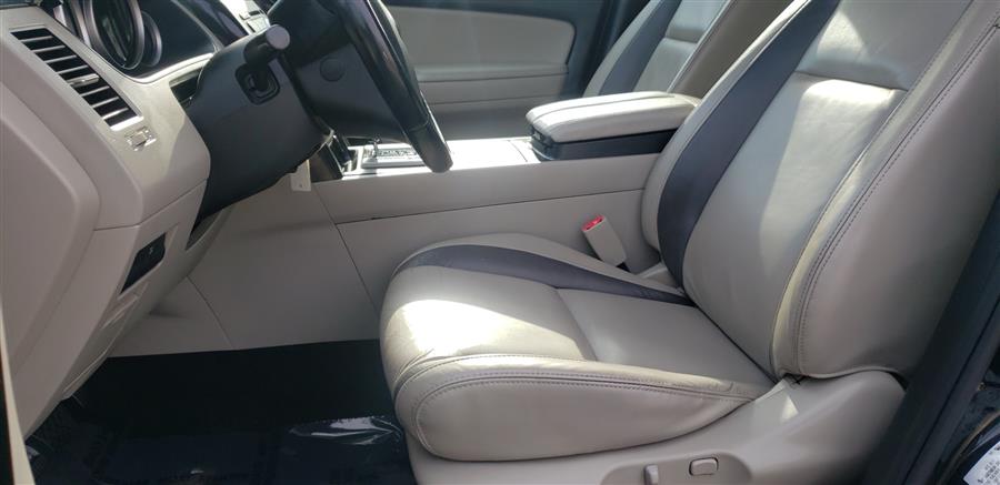 2012 Mazda CX-9 AWD 4dr Touring, available for sale in Little Ferry, New Jersey | Victoria Preowned Autos Inc. Little Ferry, New Jersey 2012 Mazda CX-9 AWD 4dr Touring, available for sale in Little Ferry, New Jersey | Victoria Preowned Autos Inc. Little Ferry, New Jersey