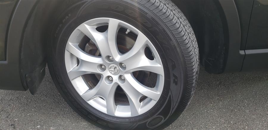 2012 Mazda CX-9 AWD 4dr Touring, available for sale in Little Ferry, New Jersey | Victoria Preowned Autos Inc. Little Ferry, New Jersey 2012 Mazda CX-9 AWD 4dr Touring, available for sale in Little Ferry, New Jersey | Victoria Preowned Autos Inc. Little Ferry, New Jersey
