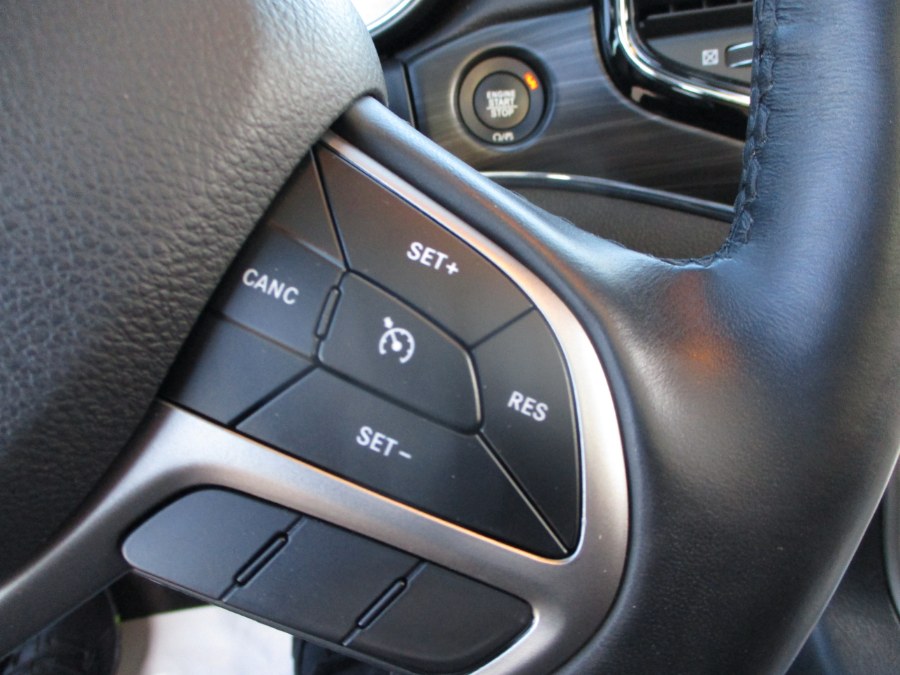 2019 Jeep Grand Cherokee Limited 4x4, available for sale in Massapequa, New York | South Shore Auto Brokers & Sales. Massapequa, New York 2019 Jeep Grand Cherokee Limited 4x4, available for sale in Massapequa, New York | South Shore Auto Brokers & Sales. Massapequa, New York