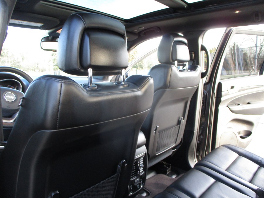 2019 Jeep Grand Cherokee Limited 4x4, available for sale in Massapequa, New York | South Shore Auto Brokers & Sales. Massapequa, New York 2019 Jeep Grand Cherokee Limited 4x4, available for sale in Massapequa, New York | South Shore Auto Brokers & Sales. Massapequa, New York