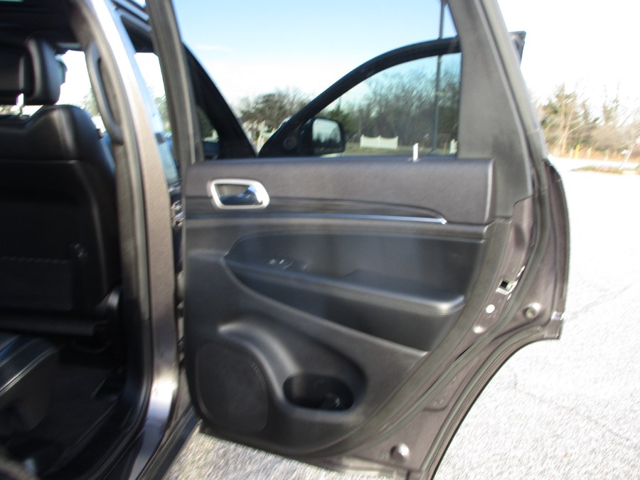 2019 Jeep Grand Cherokee Limited 4x4, available for sale in Massapequa, New York | South Shore Auto Brokers & Sales. Massapequa, New York 2019 Jeep Grand Cherokee Limited 4x4, available for sale in Massapequa, New York | South Shore Auto Brokers & Sales. Massapequa, New York