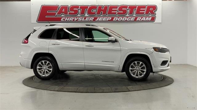 Used Jeep Cherokee Latitude 2019 | Eastchester Motor Cars. Bronx, New York Used Jeep Cherokee Latitude 2019 | Eastchester Motor Cars. Bronx, New York