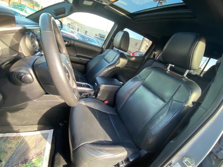 Used Toyota Tacoma Limited Double Cab 5'' Bed V6 4x4 AT (Natl) 2018 | European Auto Expo. Lodi, New Jersey Used Toyota Tacoma Limited Double Cab 5'' Bed V6 4x4 AT (Natl) 2018 | European Auto Expo. Lodi, New Jersey