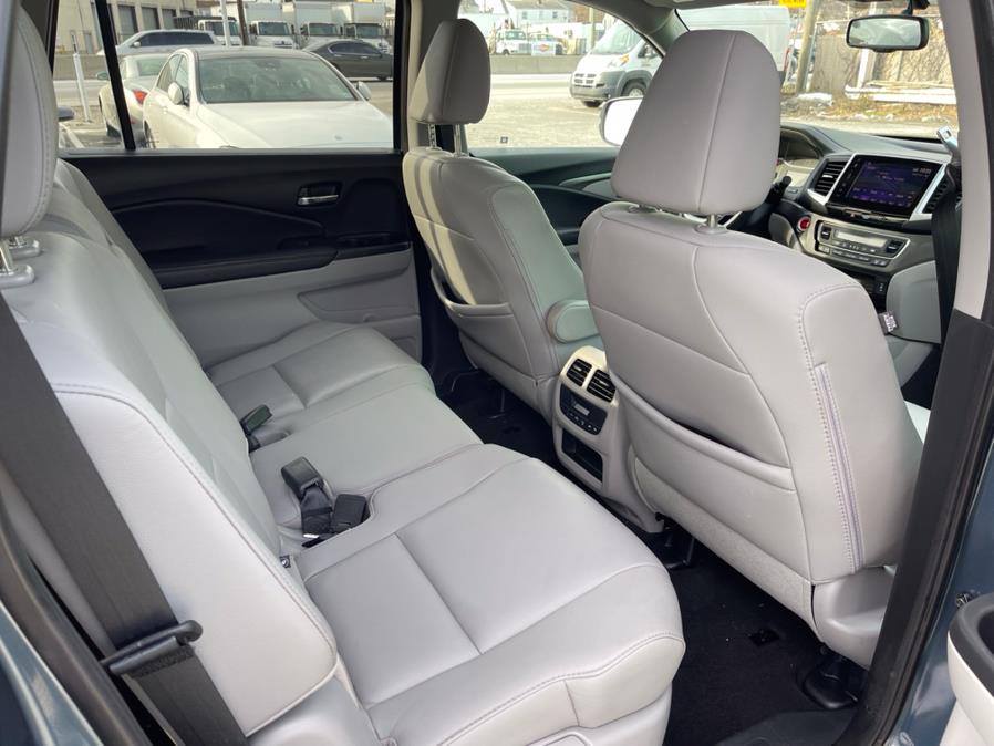 Used Honda Pilot EX-L AWD 2017 | European Auto Expo. Lodi, New Jersey Used Honda Pilot EX-L AWD 2017 | European Auto Expo. Lodi, New Jersey
