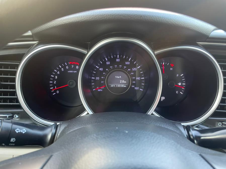 2015 Kia Optima 4dr Sdn LX, available for sale in Manchester, Connecticut | Carsonmain LLC. Manchester, Connecticut 2015 Kia Optima 4dr Sdn LX, available for sale in Manchester, Connecticut | Carsonmain LLC. Manchester, Connecticut