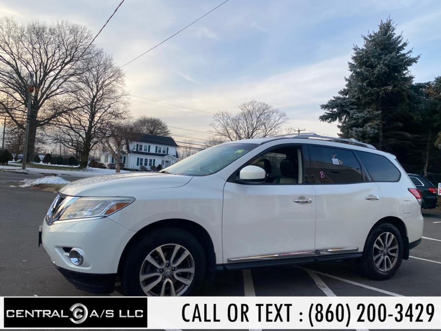 2014 Nissan Pathfinder 4WD 4dr SV, available for sale in East Windsor, Connecticut | Central A/S LLC. East Windsor, Connecticut 2014 Nissan Pathfinder 4WD 4dr SV, available for sale in East Windsor, Connecticut | Central A/S LLC. East Windsor, Connecticut