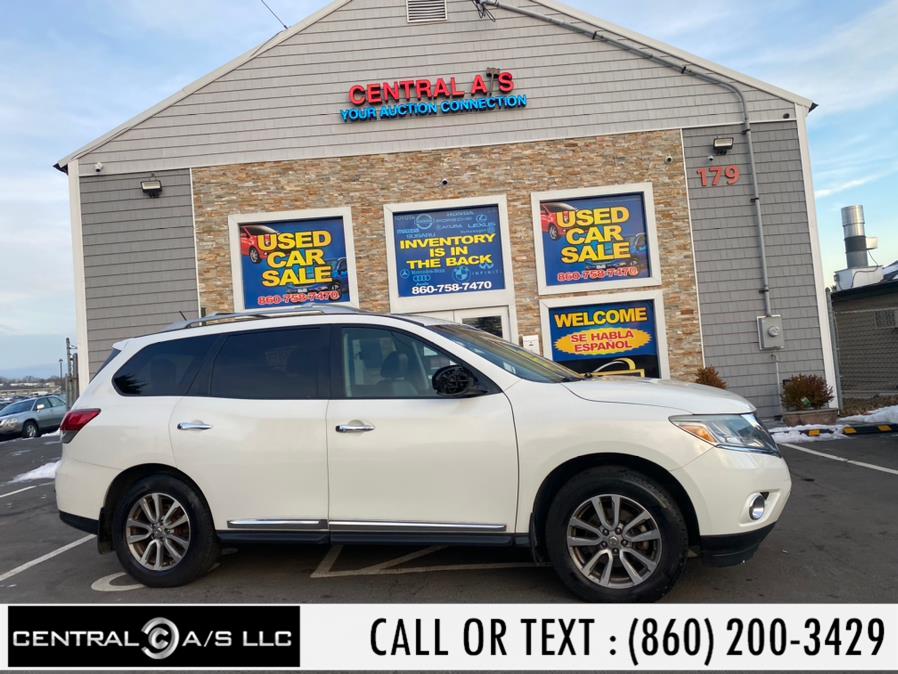 2014 Nissan Pathfinder 4WD 4dr SV, available for sale in East Windsor, Connecticut | Central A/S LLC. East Windsor, Connecticut 2014 Nissan Pathfinder 4WD 4dr SV, available for sale in East Windsor, Connecticut | Central A/S LLC. East Windsor, Connecticut