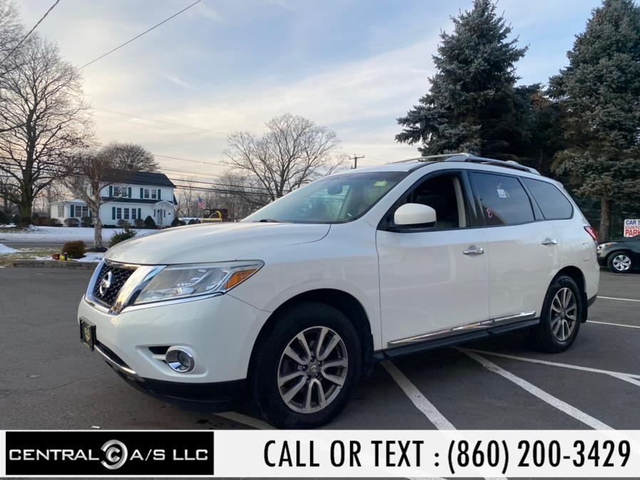 2014 Nissan Pathfinder 4WD 4dr SV, available for sale in East Windsor, Connecticut | Central A/S LLC. East Windsor, Connecticut 2014 Nissan Pathfinder 4WD 4dr SV, available for sale in East Windsor, Connecticut | Central A/S LLC. East Windsor, Connecticut