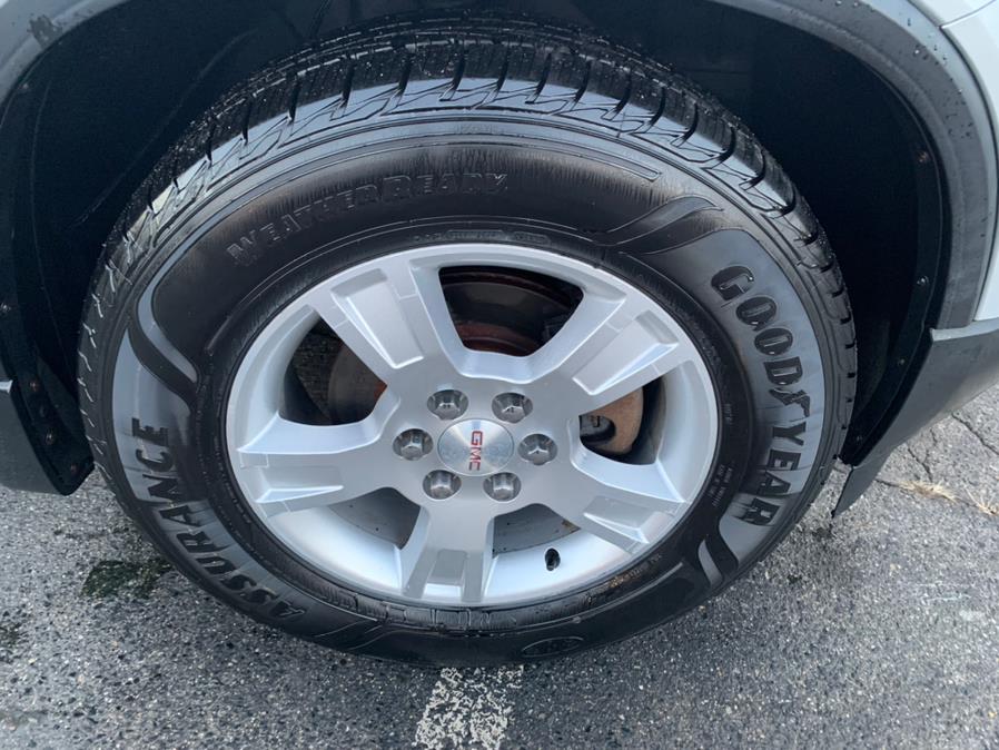 2012 GMC Acadia AWD 4dr SL, available for sale in Taunton, Massachusetts | Rt 138 Auto Center Inc . Taunton, Massachusetts 2012 GMC Acadia AWD 4dr SL, available for sale in Taunton, Massachusetts | Rt 138 Auto Center Inc . Taunton, Massachusetts