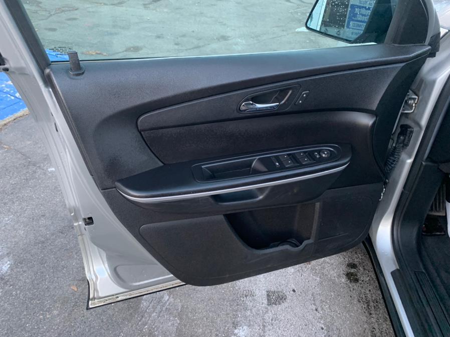 2012 GMC Acadia AWD 4dr SL, available for sale in Taunton, Massachusetts | Rt 138 Auto Center Inc . Taunton, Massachusetts 2012 GMC Acadia AWD 4dr SL, available for sale in Taunton, Massachusetts | Rt 138 Auto Center Inc . Taunton, Massachusetts