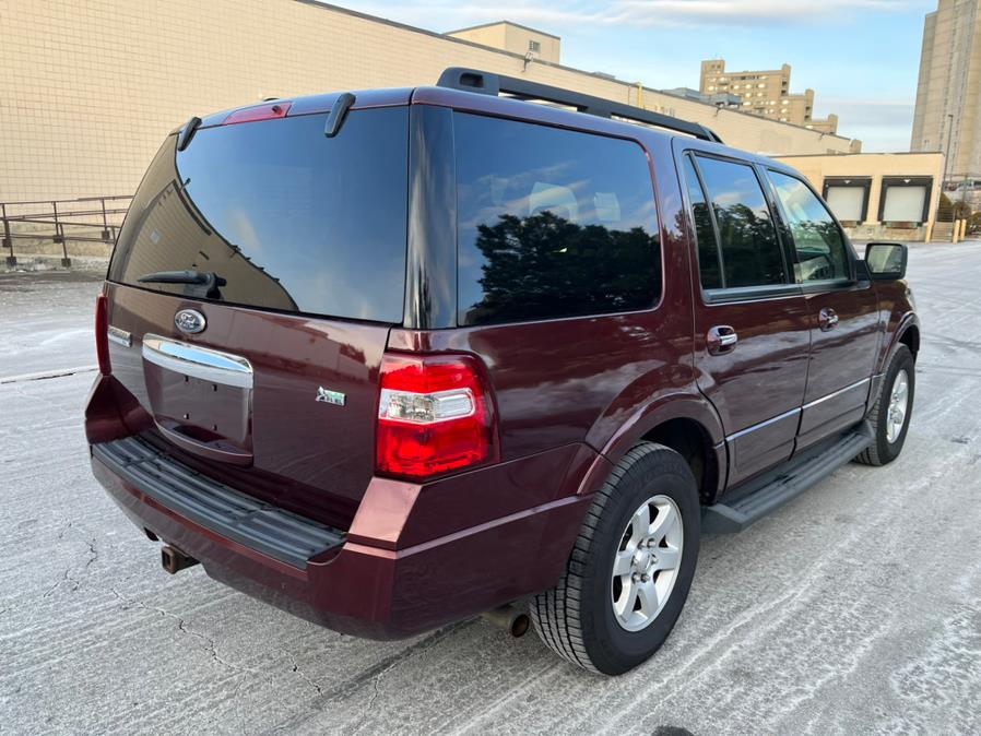 Used Ford Expedition 4WD 4dr XLT 2010 | Wonderland Auto. Revere, Massachusetts