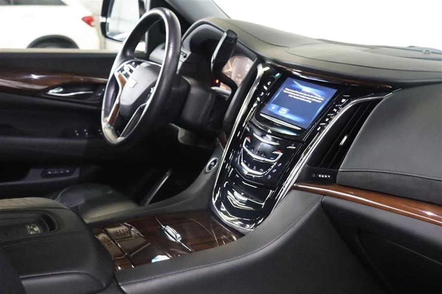 Used Cadillac Escalade ESV LUXURY 2015 | Fast Track Motors. Paterson, New Jersey Used Cadillac Escalade ESV LUXURY 2015 | Fast Track Motors. Paterson, New Jersey
