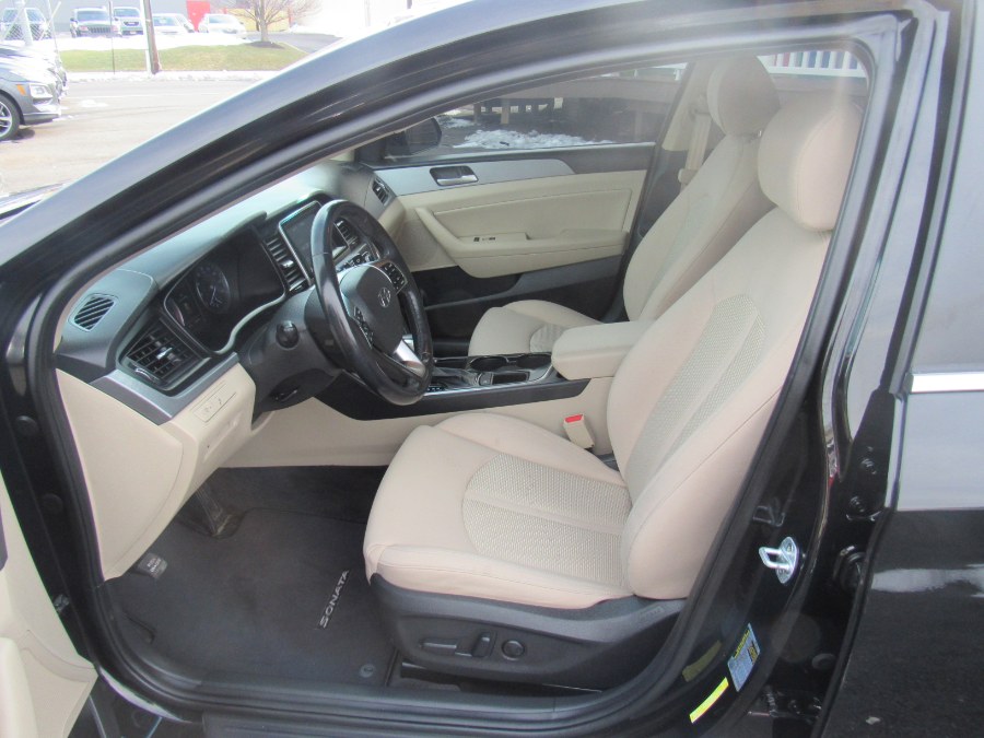 2019 Hyundai Sonata SEL 2.4L, available for sale in Irvington, New Jersey | NJ Used Cars Center. Irvington, New Jersey 2019 Hyundai Sonata SEL 2.4L, available for sale in Irvington, New Jersey | NJ Used Cars Center. Irvington, New Jersey