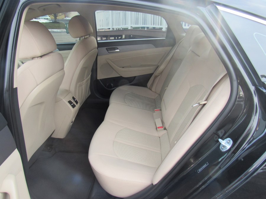 2019 Hyundai Sonata SEL 2.4L, available for sale in Irvington, New Jersey | NJ Used Cars Center. Irvington, New Jersey 2019 Hyundai Sonata SEL 2.4L, available for sale in Irvington, New Jersey | NJ Used Cars Center. Irvington, New Jersey