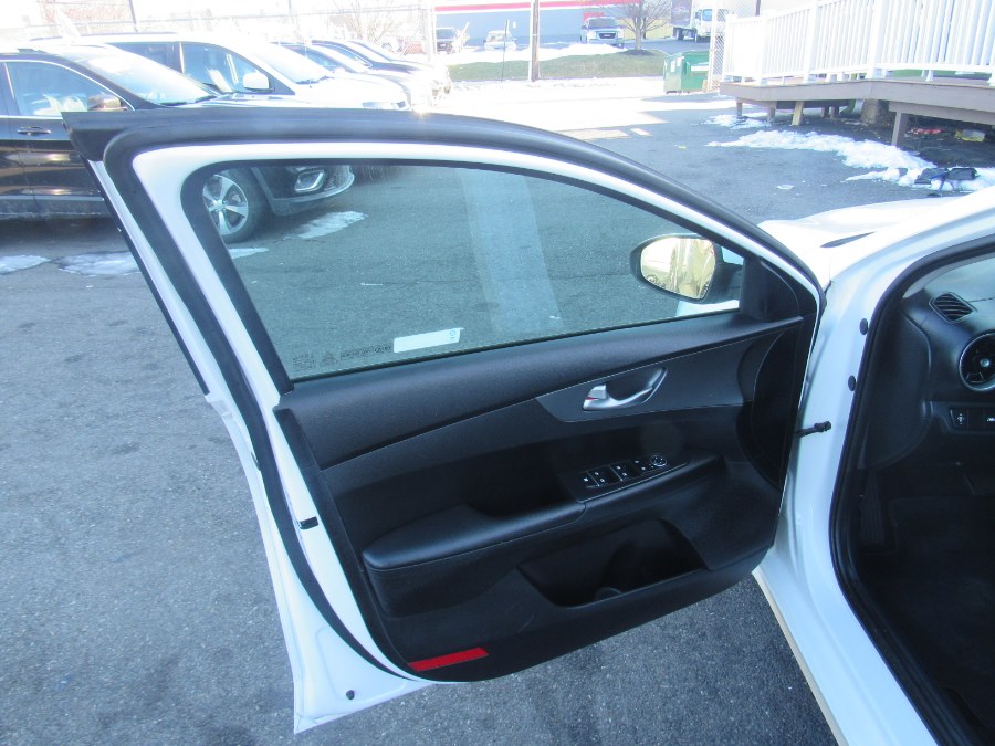 2019 Kia Forte LXS IVT, available for sale in Irvington, New Jersey | NJ Used Cars Center. Irvington, New Jersey 2019 Kia Forte LXS IVT, available for sale in Irvington, New Jersey | NJ Used Cars Center. Irvington, New Jersey