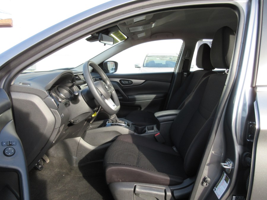 2020 Nissan Rogue Sport AWD S, available for sale in Linden, New Jersey | Route 27 Auto Mall. Linden, New Jersey 2020 Nissan Rogue Sport AWD S, available for sale in Linden, New Jersey | Route 27 Auto Mall. Linden, New Jersey