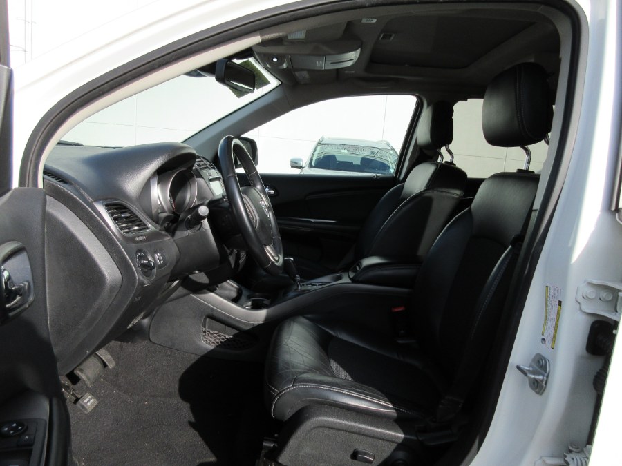 2020 Dodge Journey Crossroad FWD, available for sale in Linden, New Jersey | Route 27 Auto Mall. Linden, New Jersey 2020 Dodge Journey Crossroad FWD, available for sale in Linden, New Jersey | Route 27 Auto Mall. Linden, New Jersey