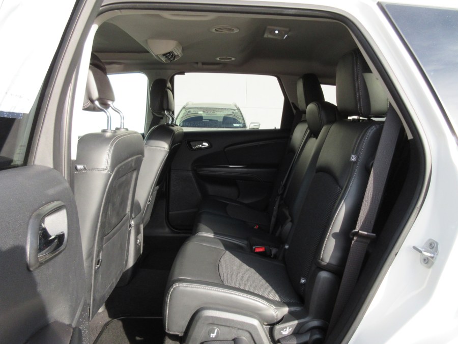 2020 Dodge Journey Crossroad FWD, available for sale in Linden, New Jersey | Route 27 Auto Mall. Linden, New Jersey 2020 Dodge Journey Crossroad FWD, available for sale in Linden, New Jersey | Route 27 Auto Mall. Linden, New Jersey