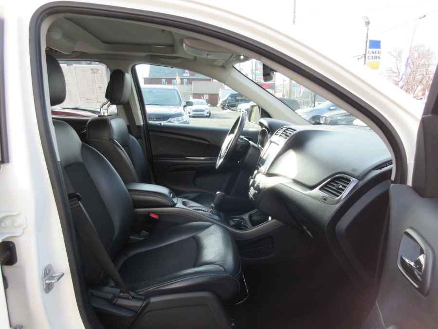 2020 Dodge Journey Crossroad FWD, available for sale in Linden, New Jersey | Route 27 Auto Mall. Linden, New Jersey 2020 Dodge Journey Crossroad FWD, available for sale in Linden, New Jersey | Route 27 Auto Mall. Linden, New Jersey