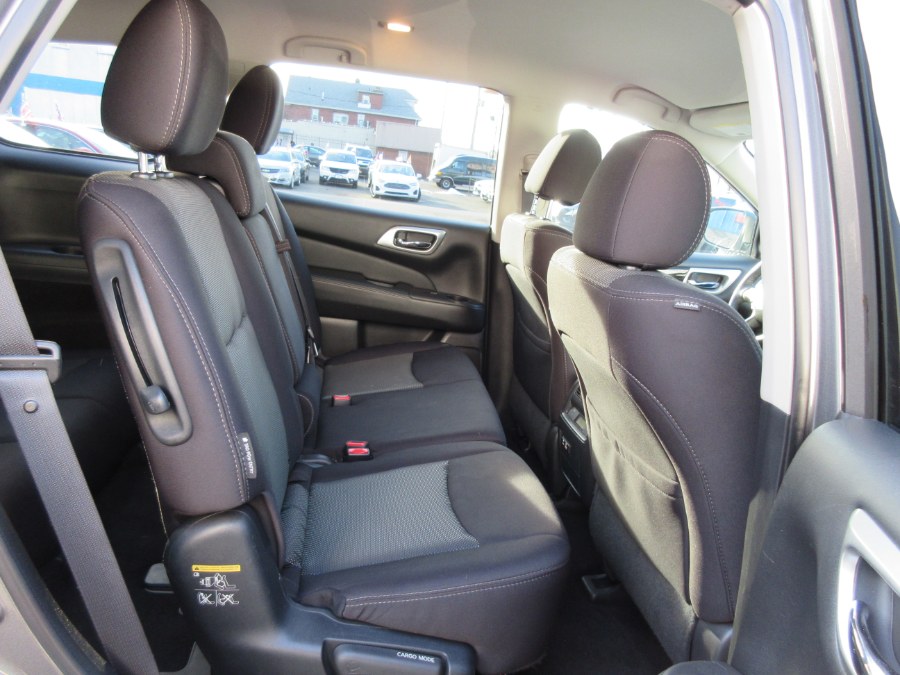 2020 Nissan Pathfinder 4x4 SV, available for sale in Linden, New Jersey | Route 27 Auto Mall. Linden, New Jersey 2020 Nissan Pathfinder 4x4 SV, available for sale in Linden, New Jersey | Route 27 Auto Mall. Linden, New Jersey