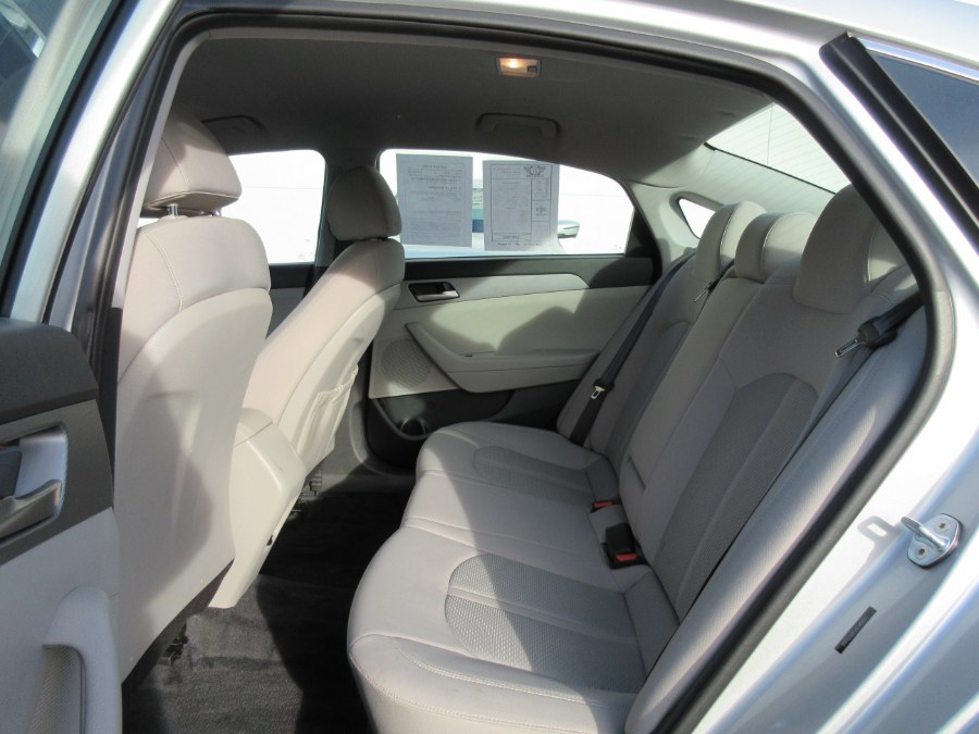 Used Hyundai Sonata SE 2.4L 2019 | Route 27 Auto Mall. Linden, New Jersey Used Hyundai Sonata SE 2.4L 2019 | Route 27 Auto Mall. Linden, New Jersey