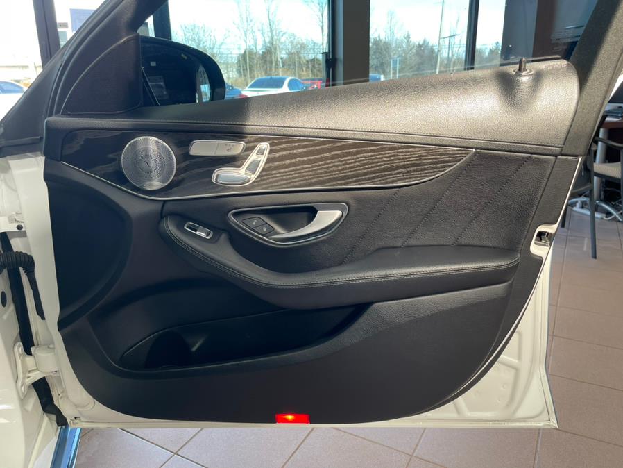 Used Mercedes-Benz C-Class 4dr Sdn C 300 Luxury 4MATIC 2016 | Power Motors East. Massapequa Park, New York Used Mercedes-Benz C-Class 4dr Sdn C 300 Luxury 4MATIC 2016 | Power Motors East. Massapequa Park, New York