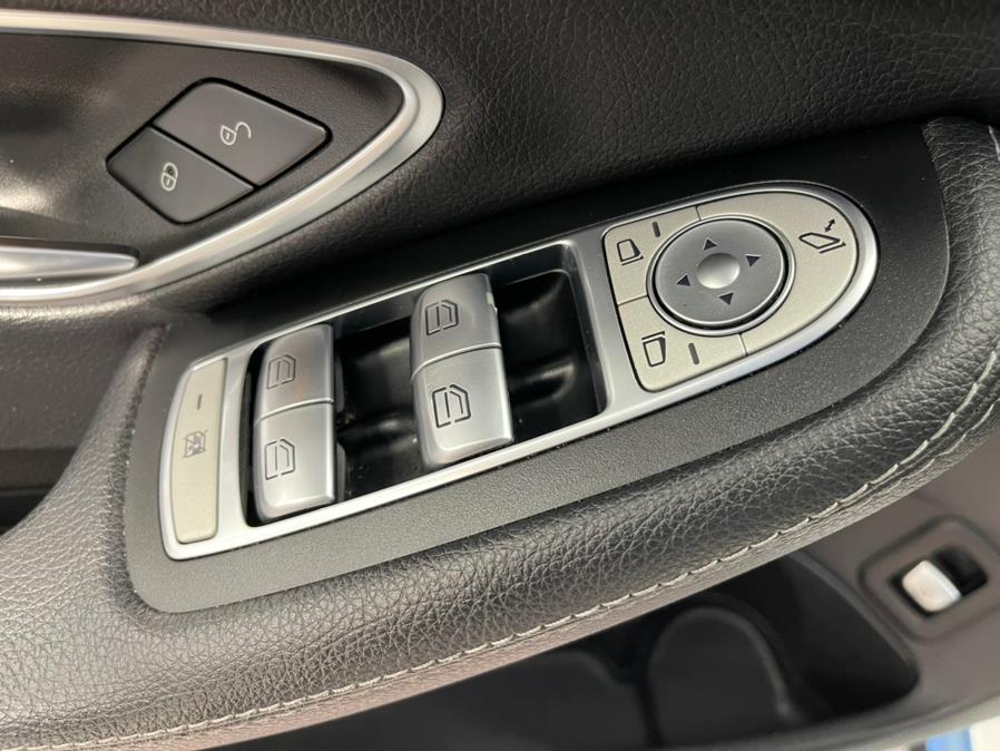 Used Mercedes-Benz C-Class 4dr Sdn C 300 Luxury 4MATIC 2016 | Power Motors East. Massapequa Park, New York Used Mercedes-Benz C-Class 4dr Sdn C 300 Luxury 4MATIC 2016 | Power Motors East. Massapequa Park, New York