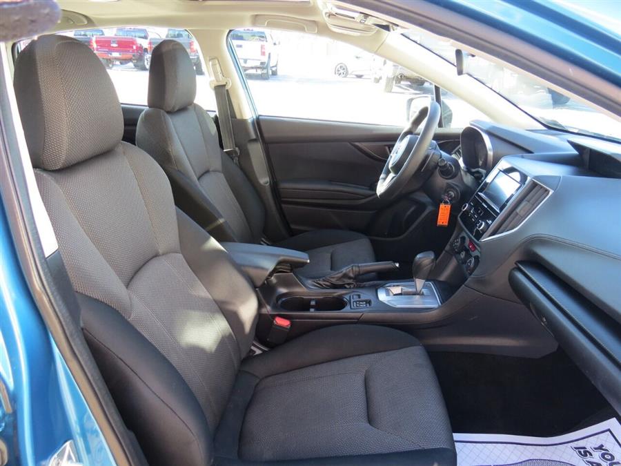 Used Subaru Impreza Premium AWD 2.0i 4dr Wagon 2017 | Lake City Exports Inc. Auburn, Maine Used Subaru Impreza Premium AWD 2.0i 4dr Wagon 2017 | Lake City Exports Inc. Auburn, Maine