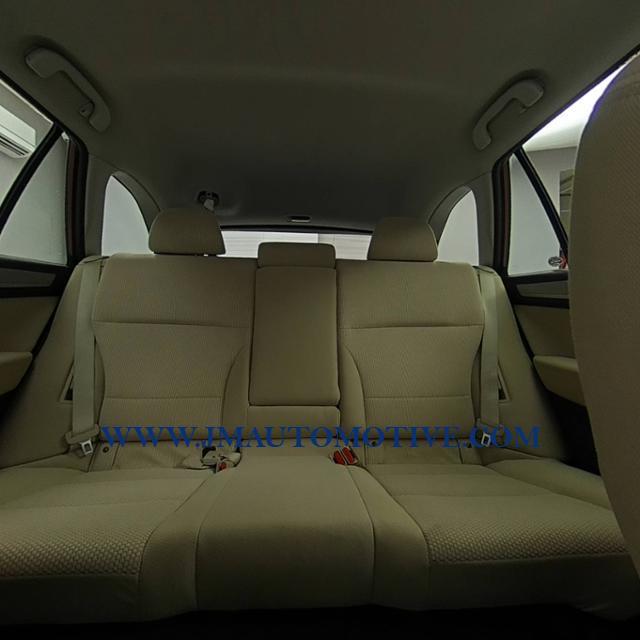 2018 Subaru Outback 2.5i Premium, available for sale in Naugatuck, Connecticut | J&M Automotive Sls&Svc LLC. Naugatuck, Connecticut 2018 Subaru Outback 2.5i Premium, available for sale in Naugatuck, Connecticut | J&M Automotive Sls&Svc LLC. Naugatuck, Connecticut