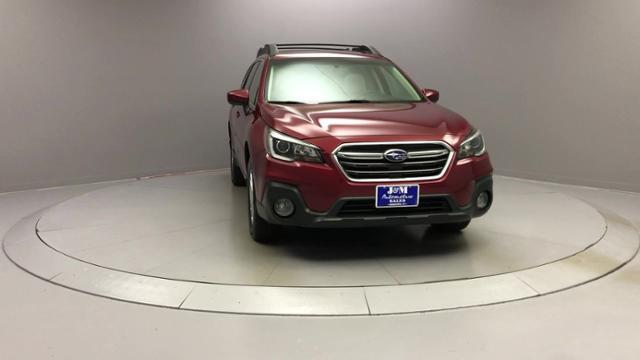 2018 Subaru Outback 2.5i Premium, available for sale in Naugatuck, Connecticut | J&M Automotive Sls&Svc LLC. Naugatuck, Connecticut 2018 Subaru Outback 2.5i Premium, available for sale in Naugatuck, Connecticut | J&M Automotive Sls&Svc LLC. Naugatuck, Connecticut