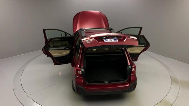 2018 Subaru Outback 2.5i Premium, available for sale in Naugatuck, Connecticut | J&M Automotive Sls&Svc LLC. Naugatuck, Connecticut 2018 Subaru Outback 2.5i Premium, available for sale in Naugatuck, Connecticut | J&M Automotive Sls&Svc LLC. Naugatuck, Connecticut