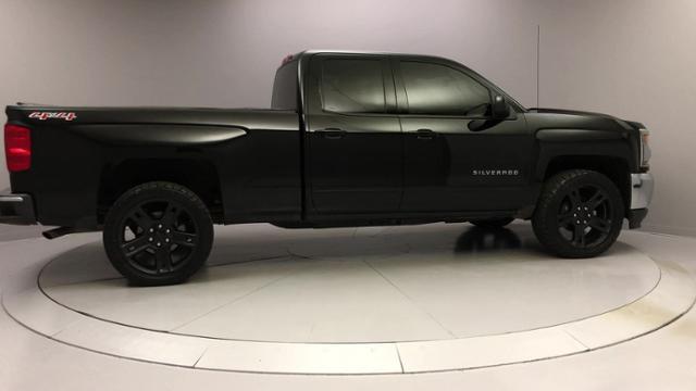 Used Chevrolet Silverado 1500 4WD Double Cab 143.5 LT w/1LT 2016 | J&M Automotive Sls&Svc LLC. Naugatuck, Connecticut Used Chevrolet Silverado 1500 4WD Double Cab 143.5 LT w/1LT 2016 | J&M Automotive Sls&Svc LLC. Naugatuck, Connecticut