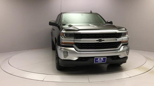 Used Chevrolet Silverado 1500 4WD Double Cab 143.5 LT w/1LT 2016 | J&M Automotive Sls&Svc LLC. Naugatuck, Connecticut Used Chevrolet Silverado 1500 4WD Double Cab 143.5 LT w/1LT 2016 | J&M Automotive Sls&Svc LLC. Naugatuck, Connecticut