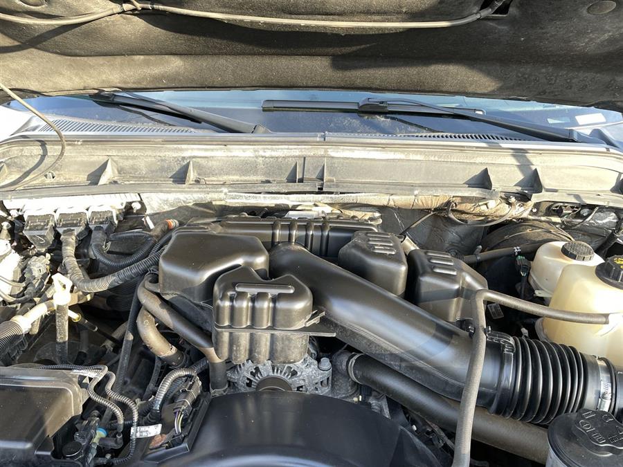 Used Ford Super Duty F-350 SRW 4WD Crew Cab 156" Lariat 2015 | Wiz Leasing Inc. Stratford, Connecticut Used Ford Super Duty F-350 SRW 4WD Crew Cab 156" Lariat 2015 | Wiz Leasing Inc. Stratford, Connecticut