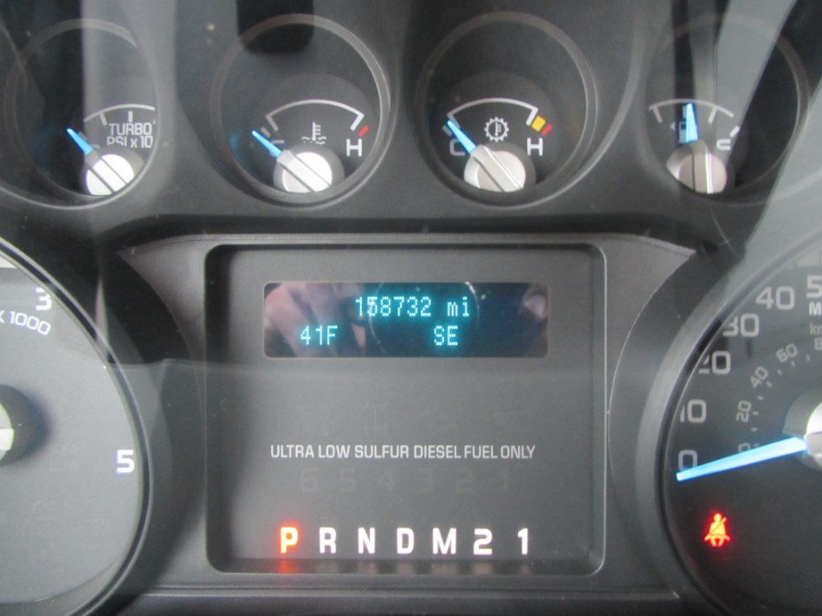 Used Ford Super Duty F-250 SRW 4WD Crew Cab 156" XLT 2015 | Chip's Auto Sales Inc. Milford, Connecticut Used Ford Super Duty F-250 SRW 4WD Crew Cab 156" XLT 2015 | Chip's Auto Sales Inc. Milford, Connecticut