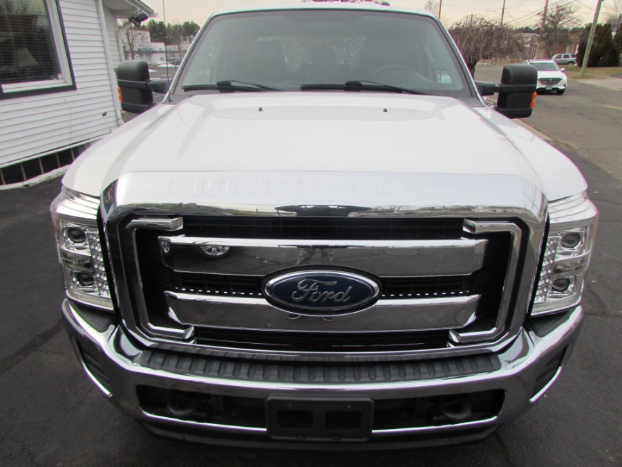 Used Ford Super Duty F-250 SRW 4WD Crew Cab 156" XLT 2015 | Chip's Auto Sales Inc. Milford, Connecticut Used Ford Super Duty F-250 SRW 4WD Crew Cab 156" XLT 2015 | Chip's Auto Sales Inc. Milford, Connecticut