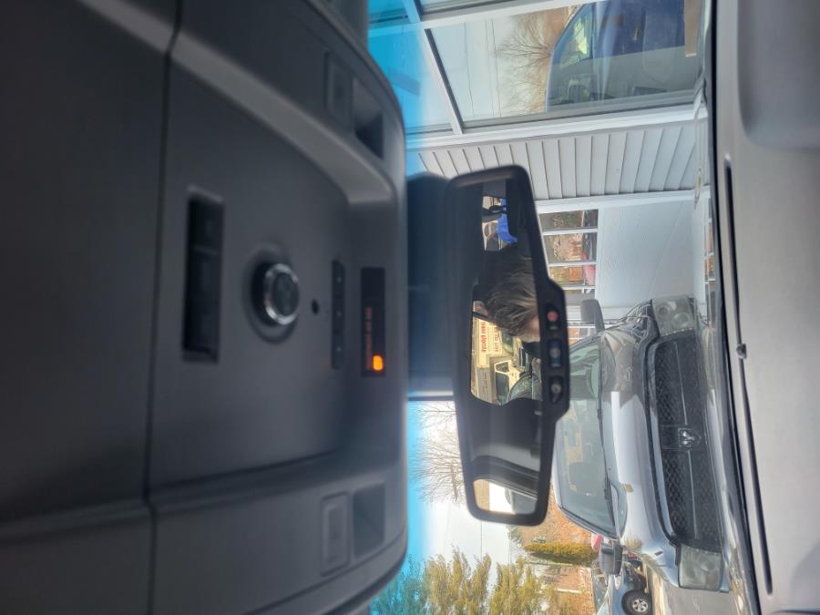 Used GMC Yukon XL 4WD 4dr SLT 2016 | Chris's Auto Clinic. Plainville, Connecticut Used GMC Yukon XL 4WD 4dr SLT 2016 | Chris's Auto Clinic. Plainville, Connecticut