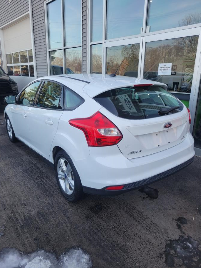 Used Ford Focus 5dr HB SE 2013 | Chris's Auto Clinic. Plainville, Connecticut Used Ford Focus 5dr HB SE 2013 | Chris's Auto Clinic. Plainville, Connecticut
